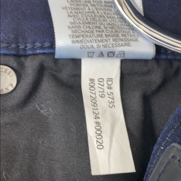 Express Mid Rise Skinny Performance Jean - Picture 7 of 10